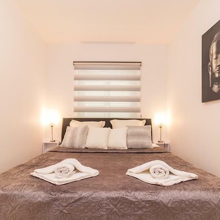 Andriano Apartment Медулин Екстериор снимка