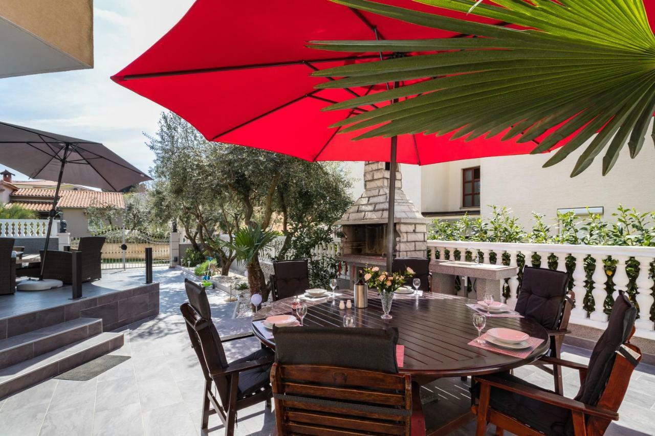 Andriano Apartment Медулин Екстериор снимка