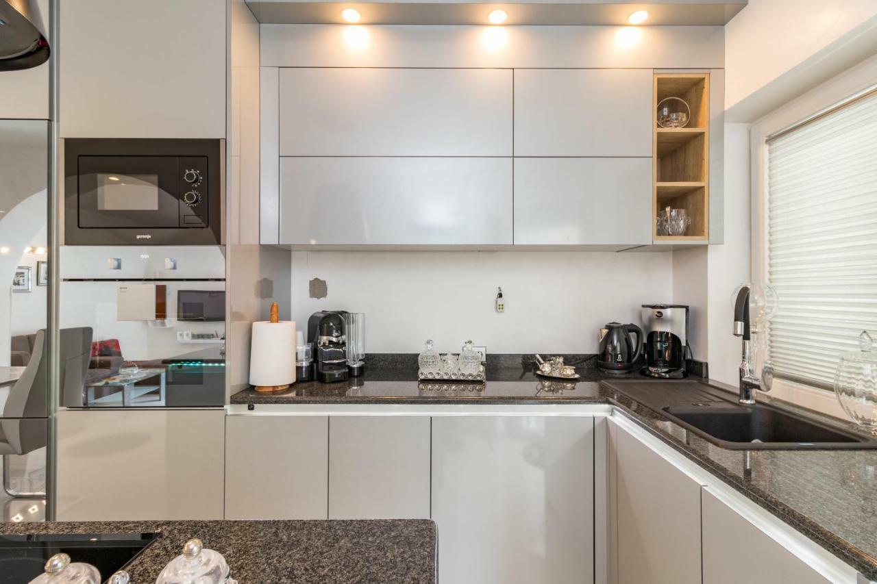 Andriano Apartment Медулин Екстериор снимка